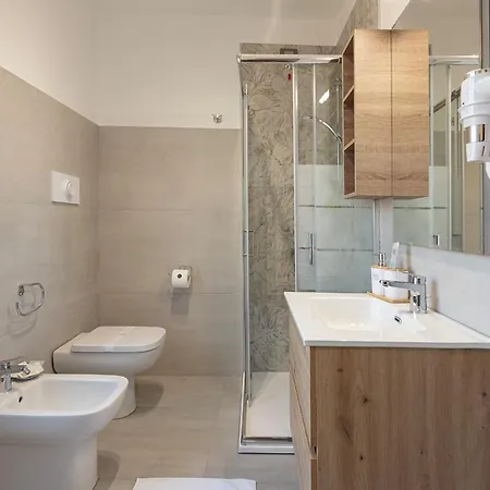 Brugnano Apartment *